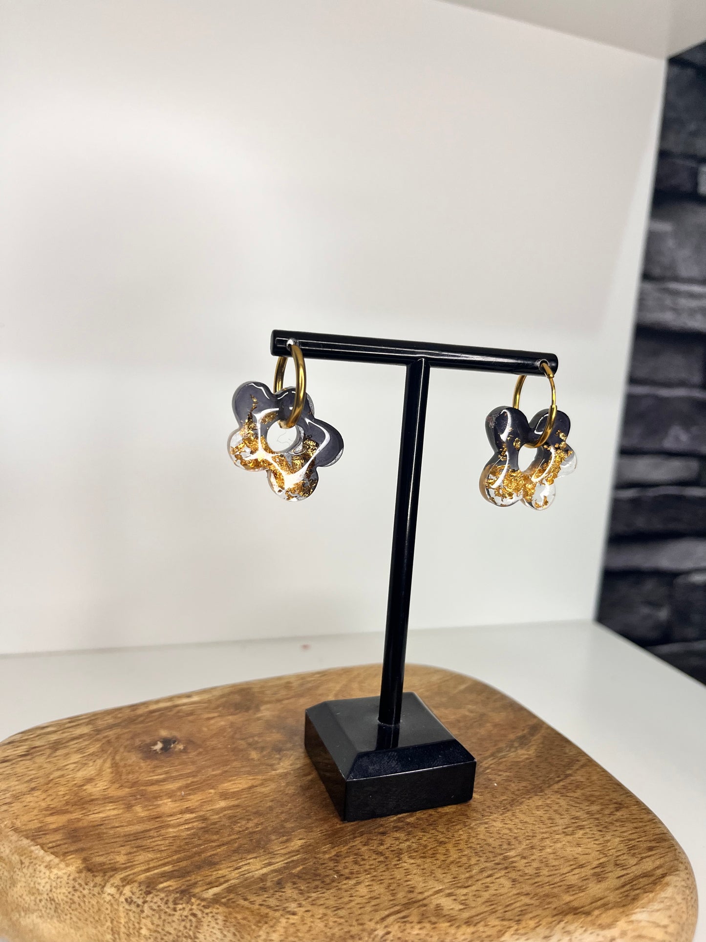 Boucle d'oreille en résines