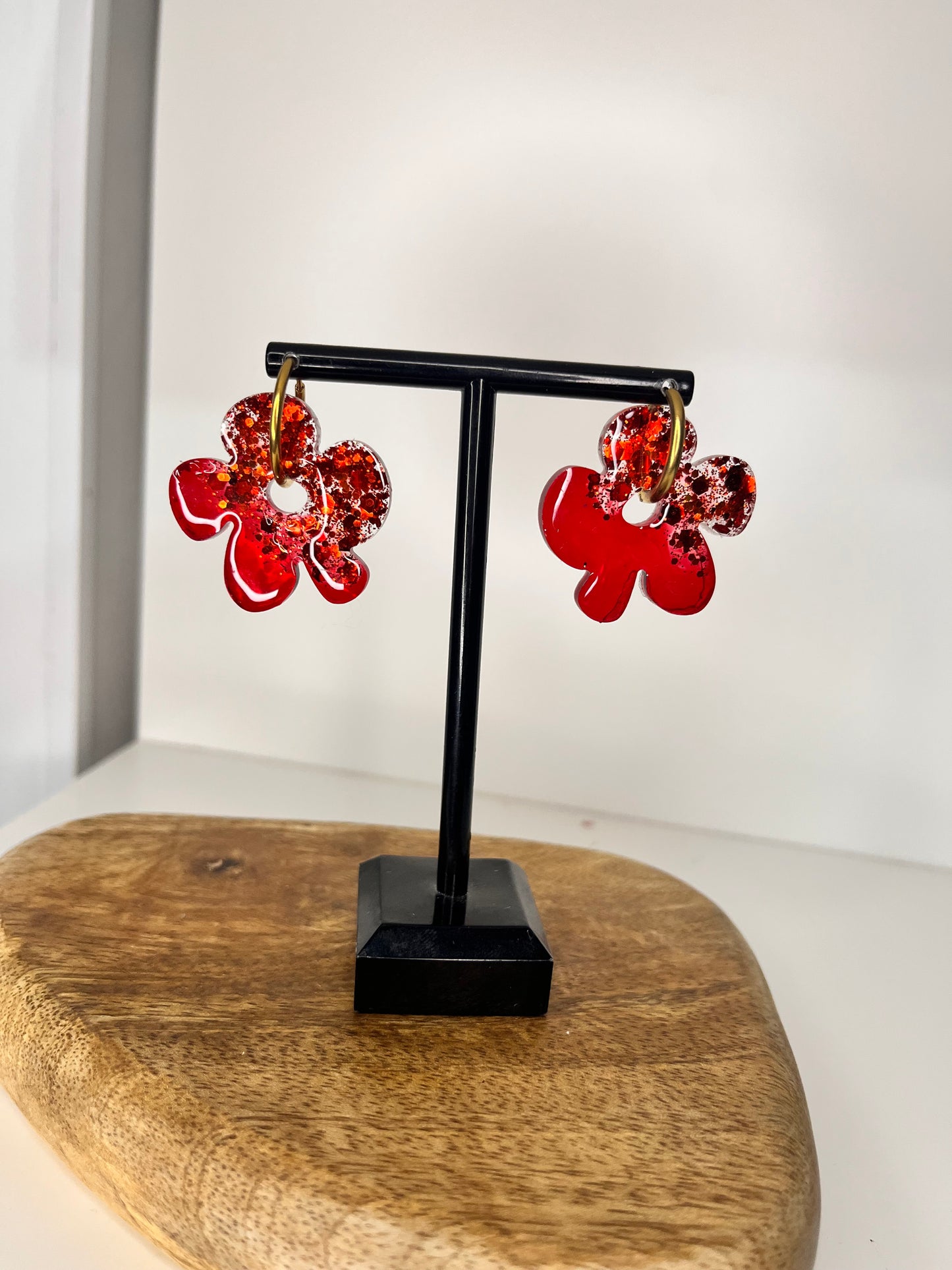 Boucle d'oreille en résines