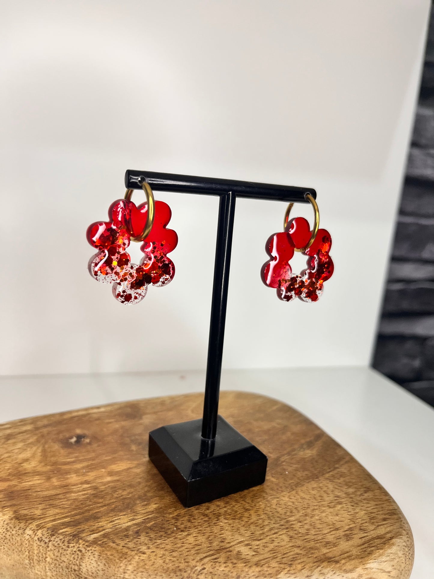 Boucle d'oreille en résines