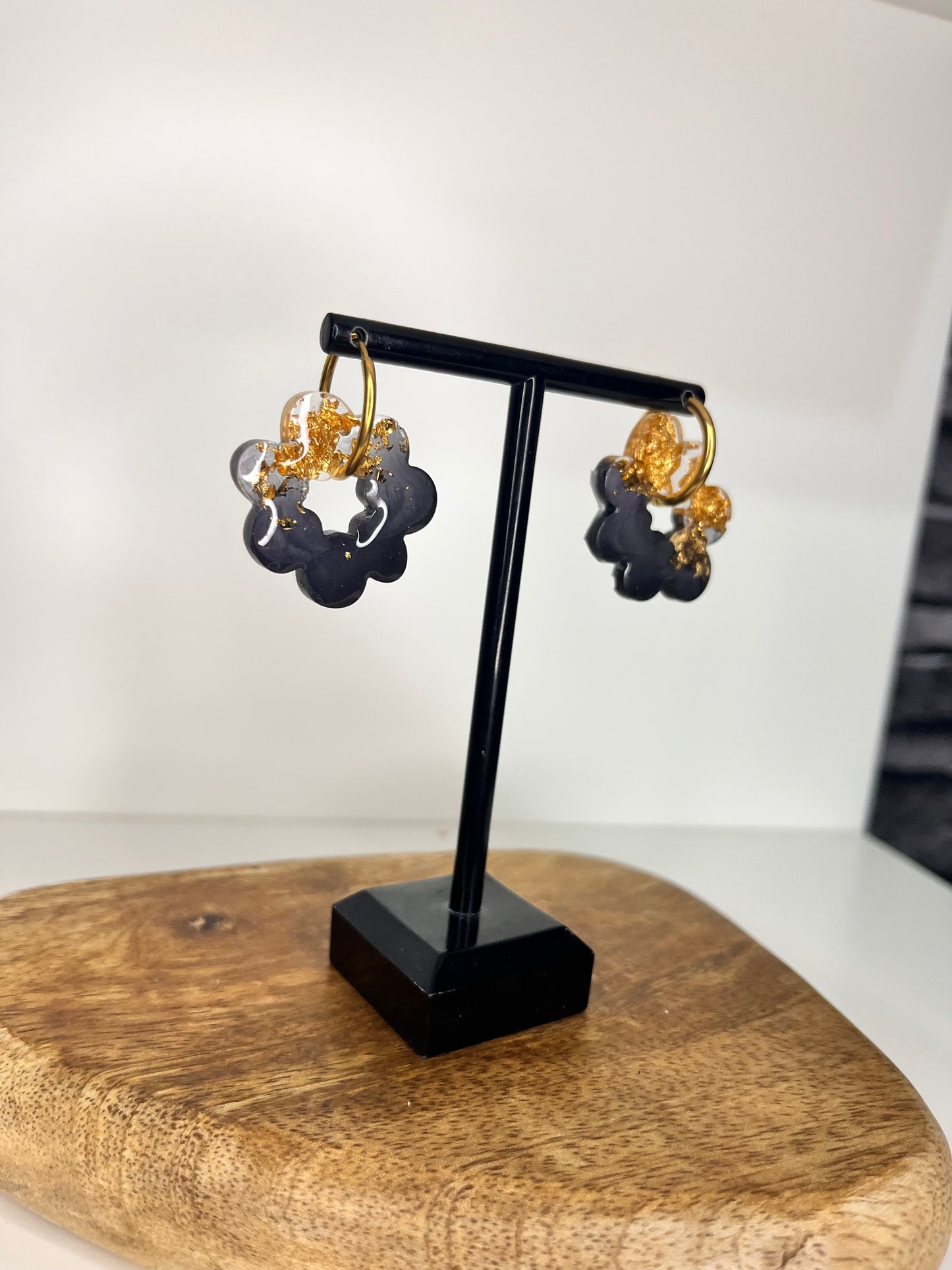 Boucle d'oreille en résines