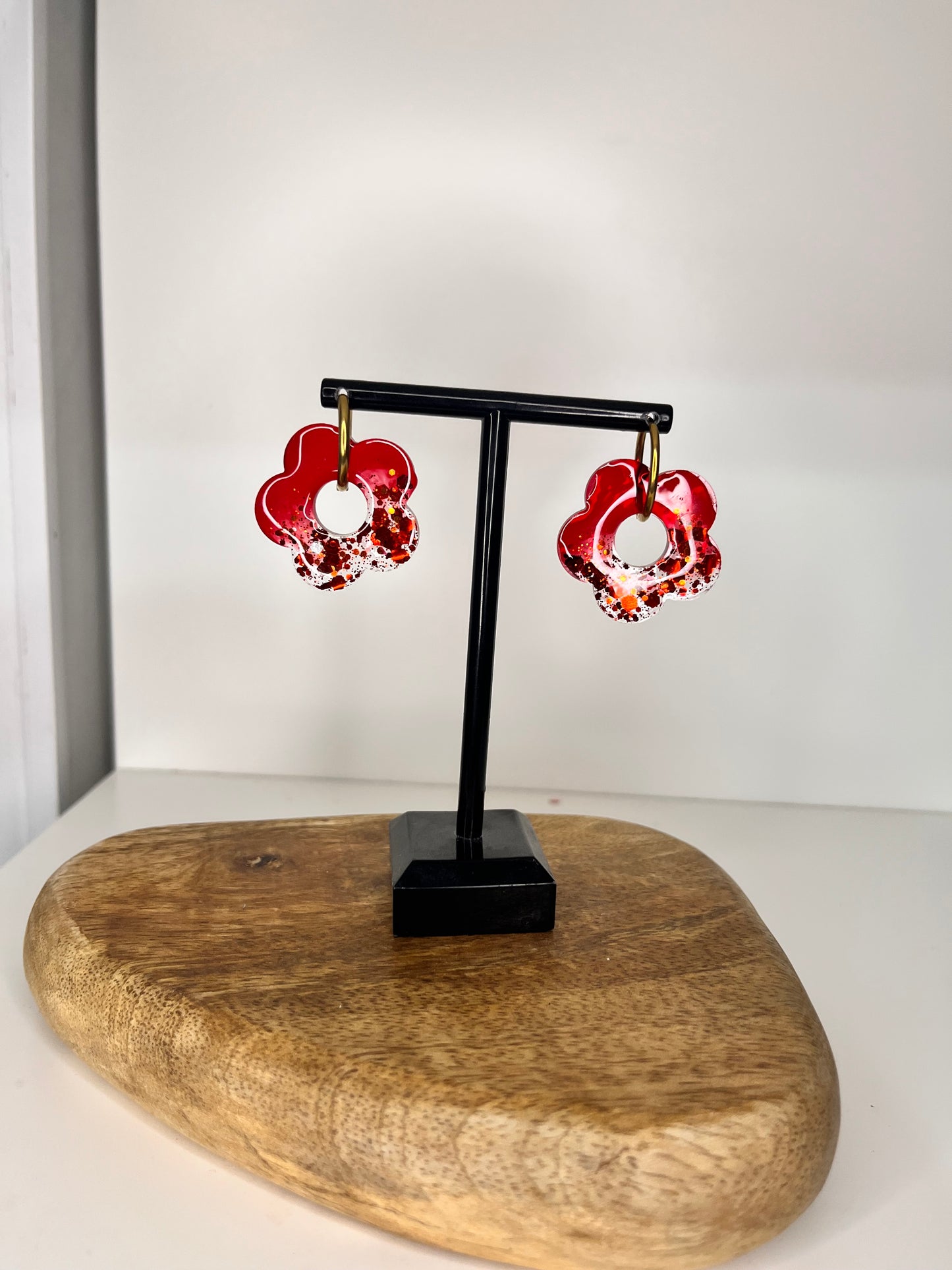 Boucle d'oreille en résines