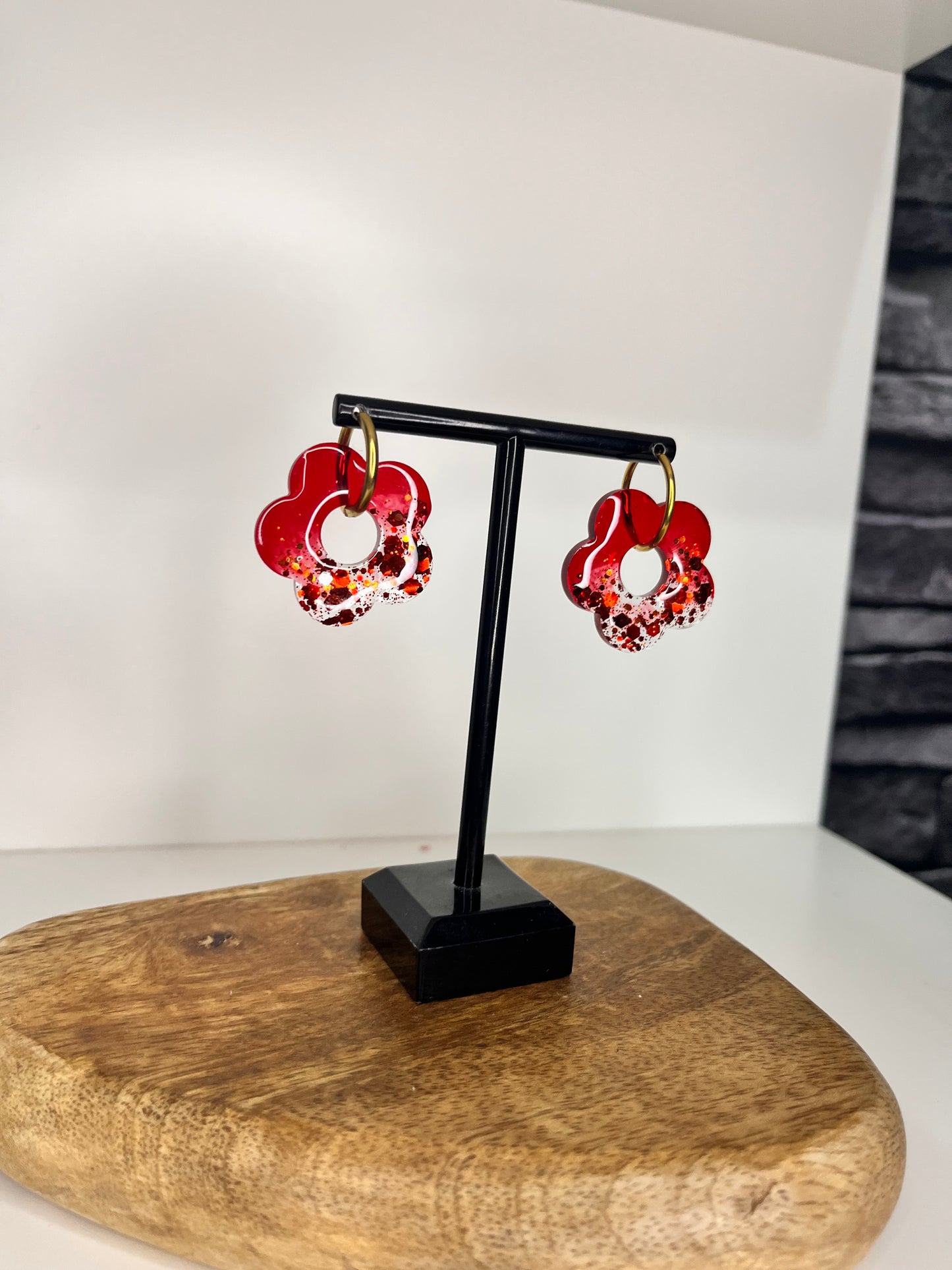 Boucle d'oreille en résines