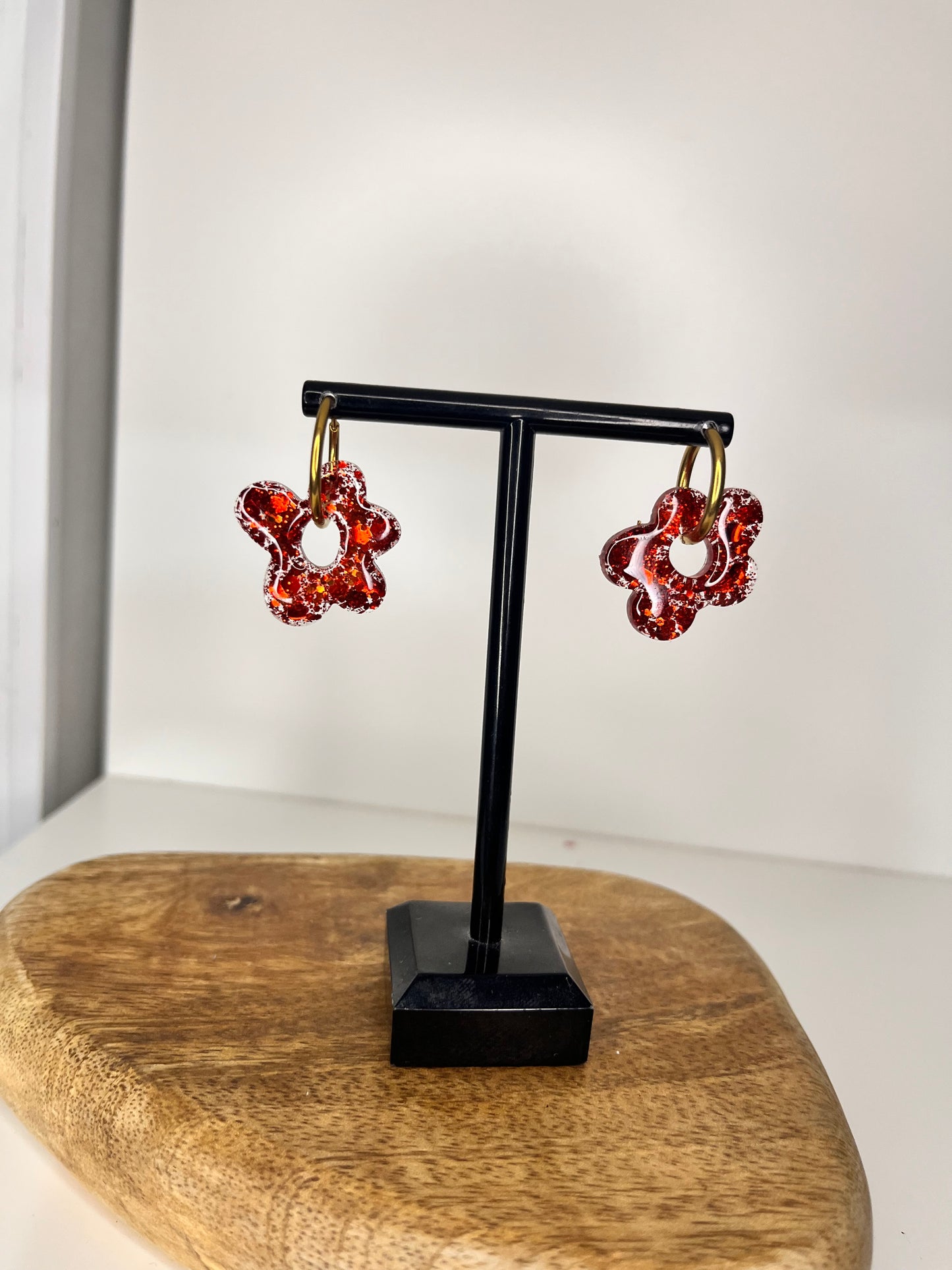 Boucle d'oreille en résines